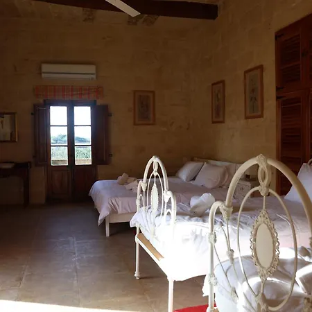 Rustic Xaghra Farmhouse With Pool, Garden & Bbq Xagħra