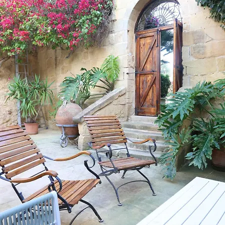 Rustic Xaghra Farmhouse With Pool, Garden & Bbq Σπίτι διακοπών Xagħra
