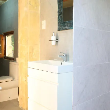 Rustic Xaghra Farmhouse With Pool, Garden & Bbq * Xagħra