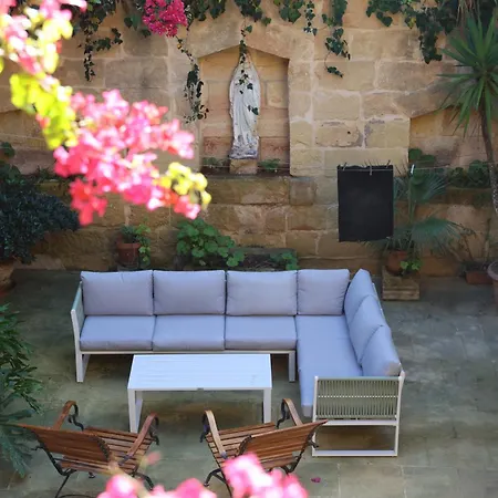 Rustic Xaghra Farmhouse With Pool, Garden & Bbq Σπίτι διακοπών