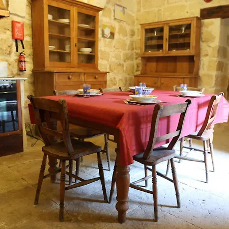 Rustic Xaghra Farmhouse With Pool, Garden & Bbq Σπίτι διακοπών