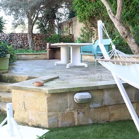 Rustic Xaghra Farmhouse With Pool, Garden & Bbq Xagħra