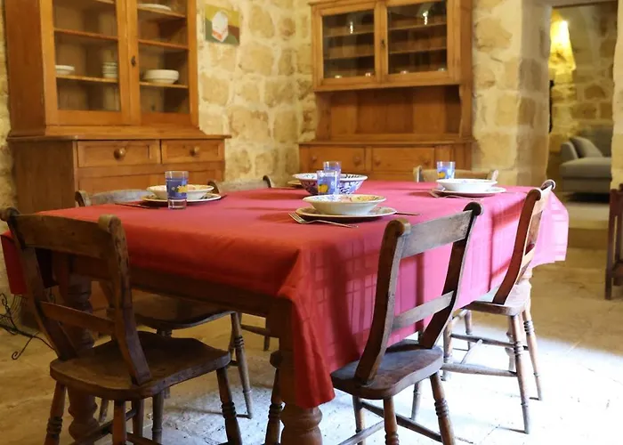 Charming With Pool, Garden & Spacious, Gozo By 360 Estates Nyaraló